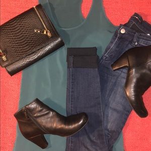 Alberto Fermani size 37 black zip bootie leather